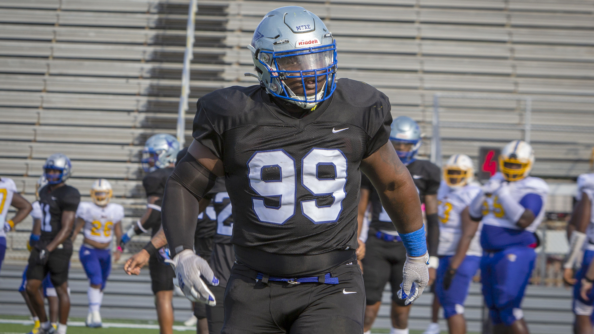 DERRICK MARTIN